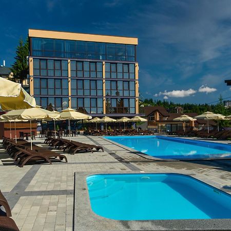 Summit Hotel Yablunytsya Bagian luar foto